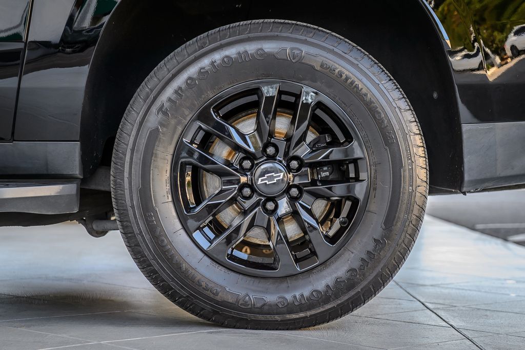 2021 Chevrolet Suburban SUBURBAN LT - NAV - BACKUP CAM - THIRD ROW - SUPER CLEAN - 23011296 - 12