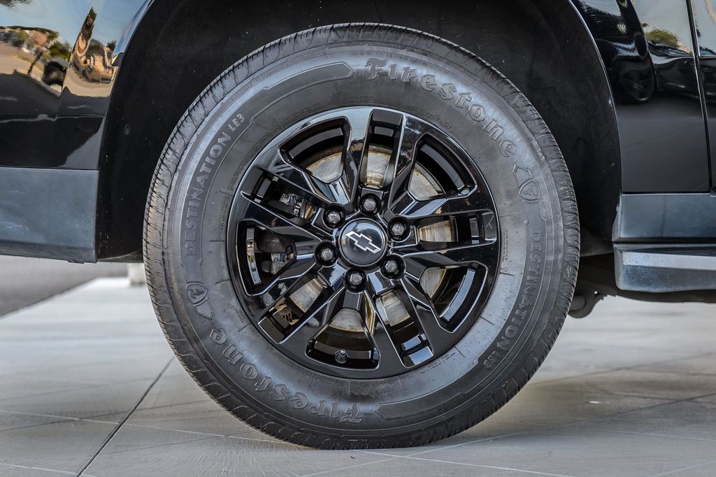 2021 Chevrolet Suburban SUBURBAN LT - NAV - BACKUP CAM - THIRD ROW - SUPER CLEAN - 23011296 - 13