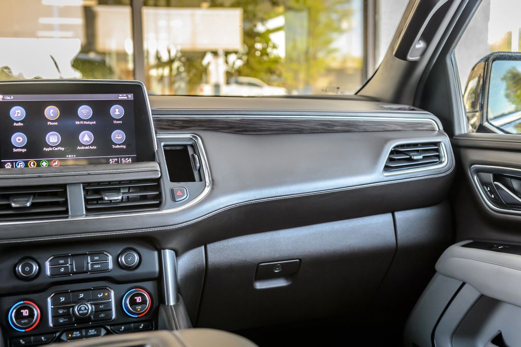 2021 Chevrolet Suburban SUBURBAN LT - NAV - BACKUP CAM - THIRD ROW - SUPER CLEAN - 23011296 - 32