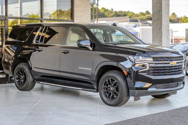 2021 Chevrolet Suburban SUBURBAN LT - NAV - BACKUP CAM - THIRD ROW - SUPER CLEAN - 23011296 - 3