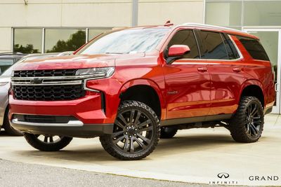 2021 Chevrolet Tahoe - 1GNSCMKD5MR401513