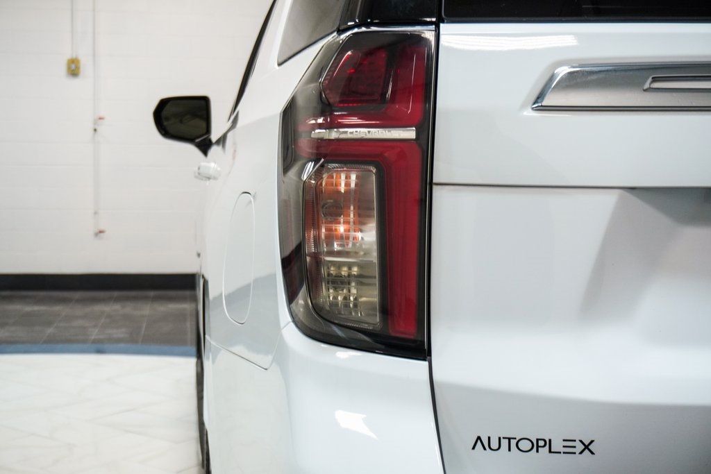 2021 Chevrolet Tahoe LT photo 13