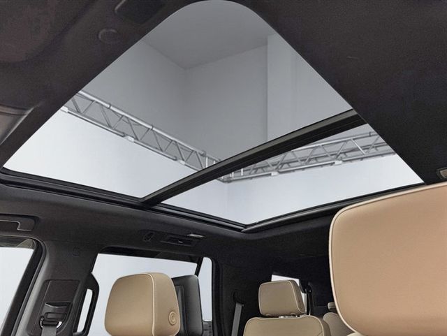 2021 Chevrolet Tahoe 4WD 4dr Premier - 22976158 - 23