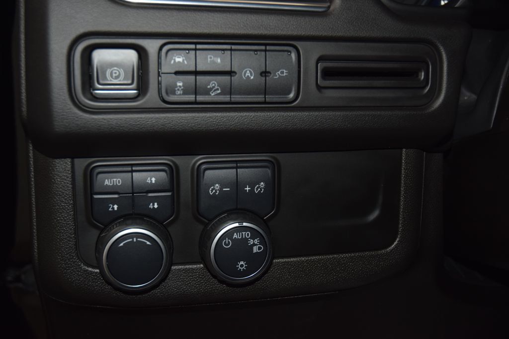 2021 Chevrolet Tahoe 4WD 4dr Premier - 23027606 - 34