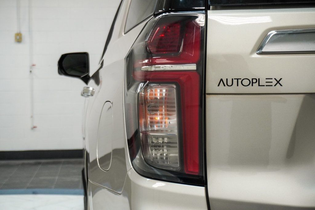 2021 Chevrolet Tahoe Premier photo 13