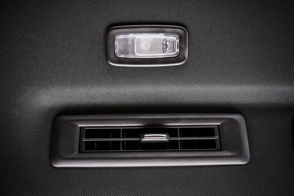 2021 Chevrolet Tahoe Premier photo 23