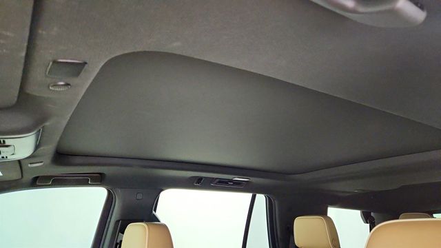 2021 Chevrolet Tahoe 4WD 4dr Premier with Premium Package - 22979676 - 10