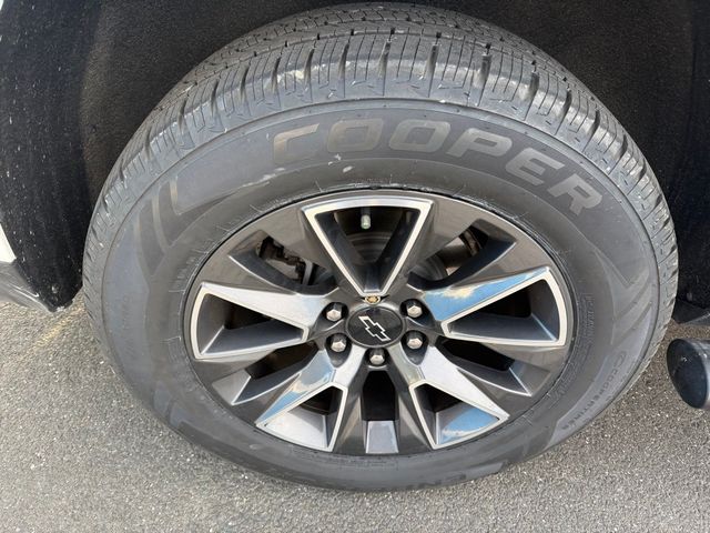 2021 Chevrolet Tahoe 4WD 4dr Z71 - 22998659 - 5