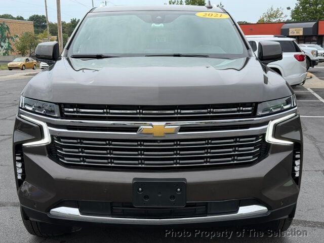 2021 Chevrolet Tahoe LT photo 2