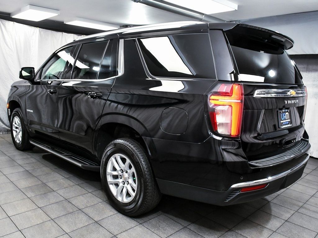 2021 Chevrolet Tahoe LT photo 2