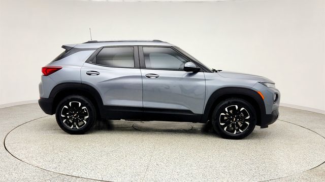 2021 Chevrolet Trailblazer 4dr LT - 23010151 - 3
