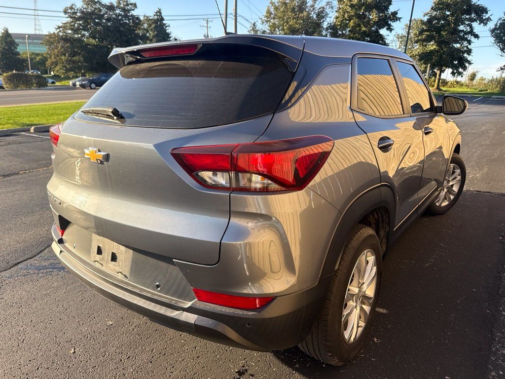 2021 Chevrolet Trailblazer FWD 4dr LS - 23093705 - 5