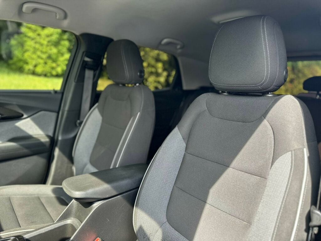 2021 Chevrolet Trailblazer LS photo 15