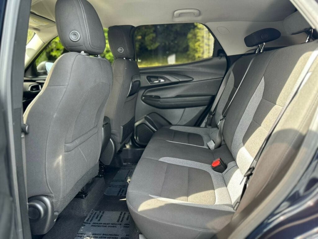 2021 Chevrolet Trailblazer LS photo 17