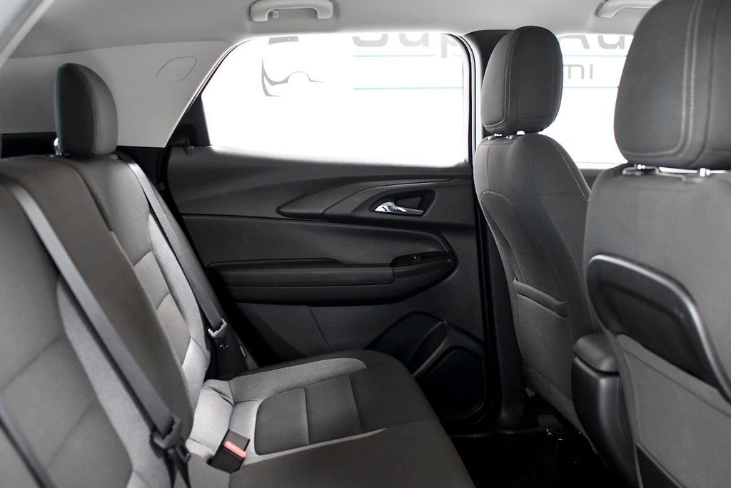 2021 Chevrolet Trailblazer FWD 4dr LT - 22170758 - 13