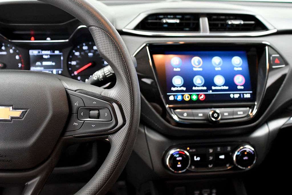 2021 Chevrolet Trailblazer FWD 4dr LT - 22170758 - 23