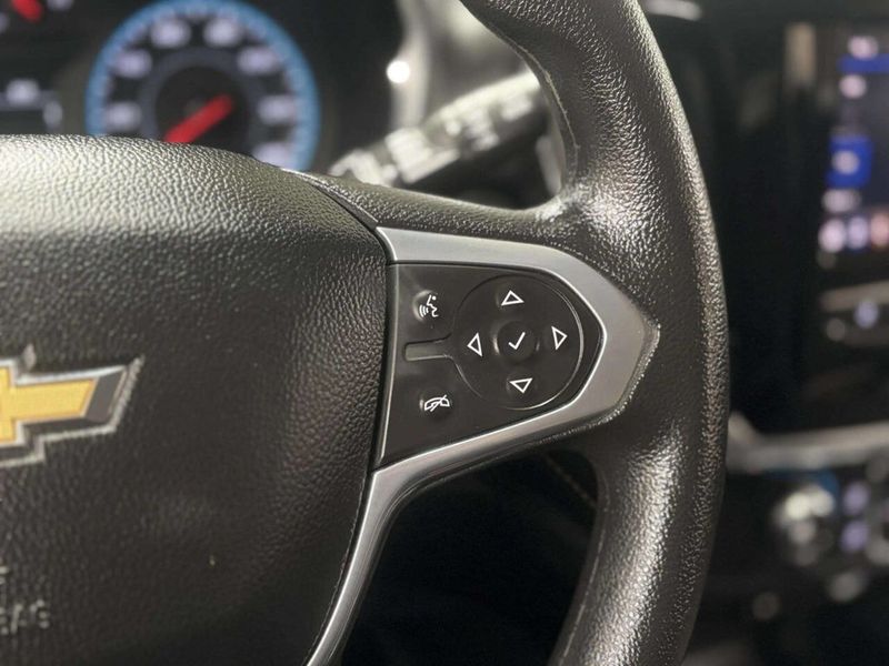 2021 Chevrolet Traverse AWD 4dr LS w/1LS - 22985460 - 33