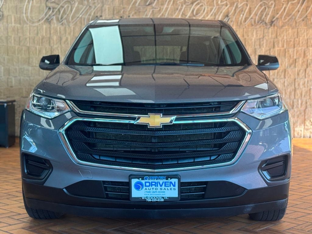 2021 Chevrolet Traverse 1LS photo 2