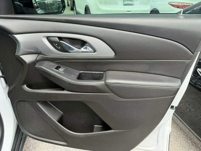 2021 Chevrolet Traverse FWD 4dr LS w/1LS - 23020258 - 14