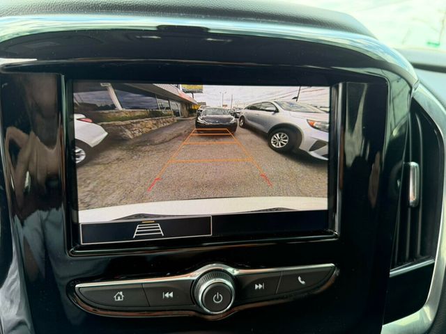 2021 Chevrolet Traverse FWD 4dr LS w/1LS - 23020258 - 25