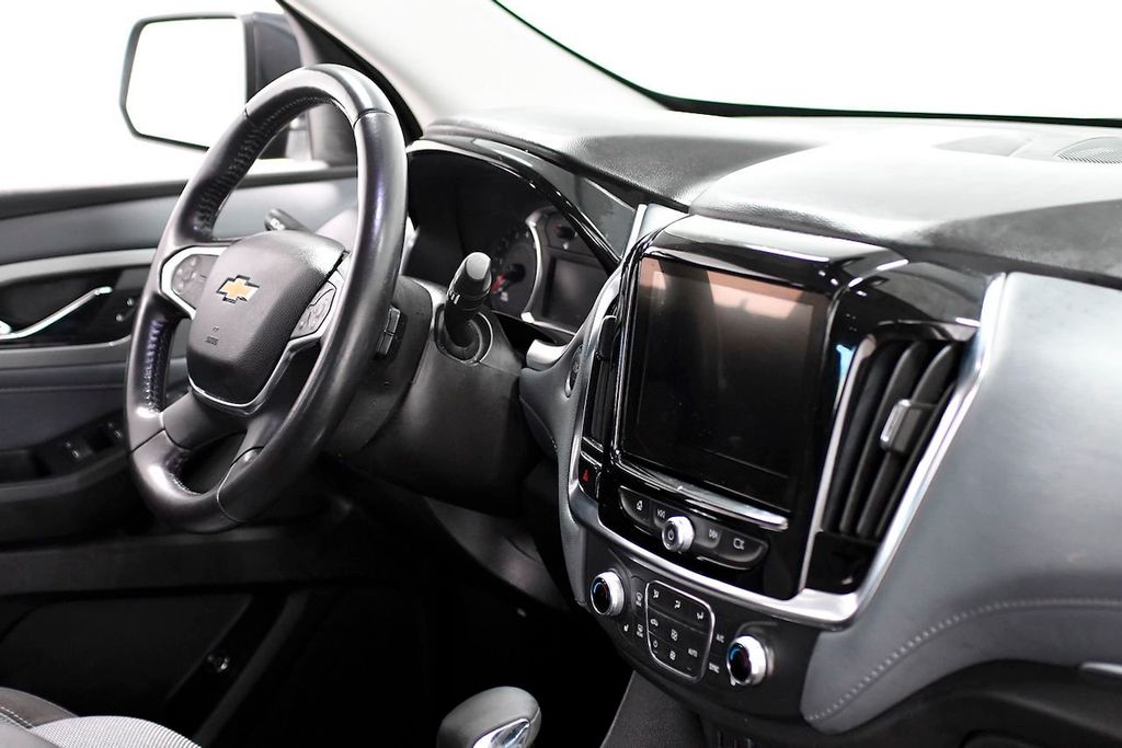 2021 Chevrolet Traverse FWD 4dr LT Cloth w/1LT - 22171315 - 17