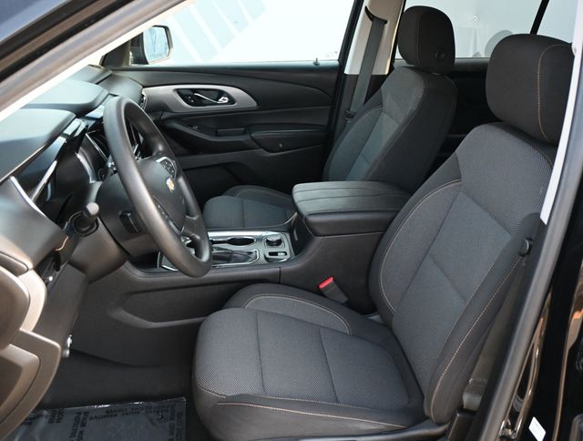 2021 Chevrolet Traverse LS - 23066014 - 12