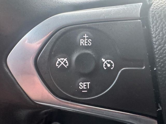 2021 Chevrolet Traverse LT - 22961133 - 12