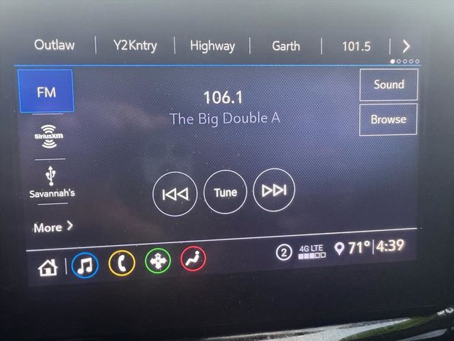 2021 Chevrolet Traverse LT - 22961133 - 19