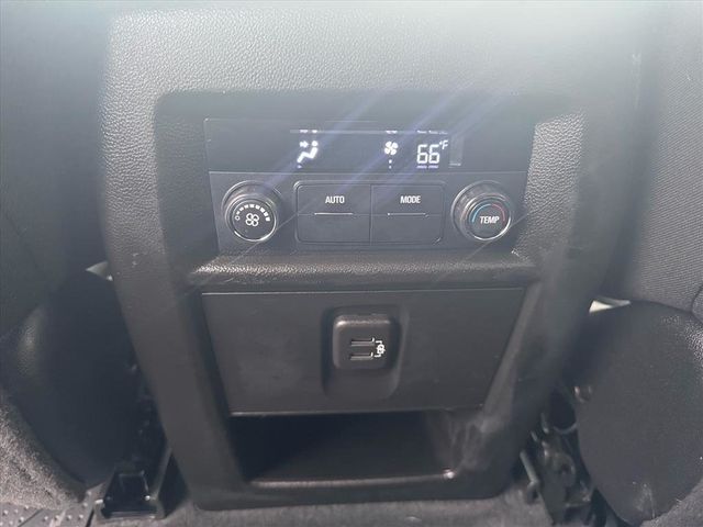 2021 Chevrolet Traverse LT - 22961133 - 29