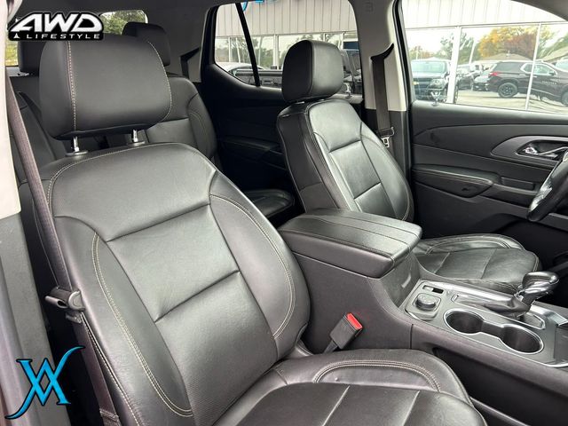2021 Chevrolet Traverse Premier Sport Utility 4D - 23101267 - 27