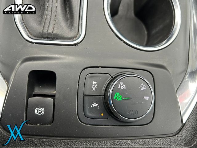 2021 Chevrolet Traverse Premier Sport Utility 4D - 23101267 - 38