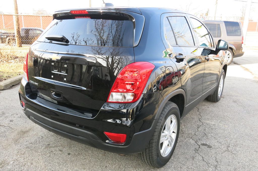 2021 Chevrolet Trax AWD 4dr LS - 22365576 - 3