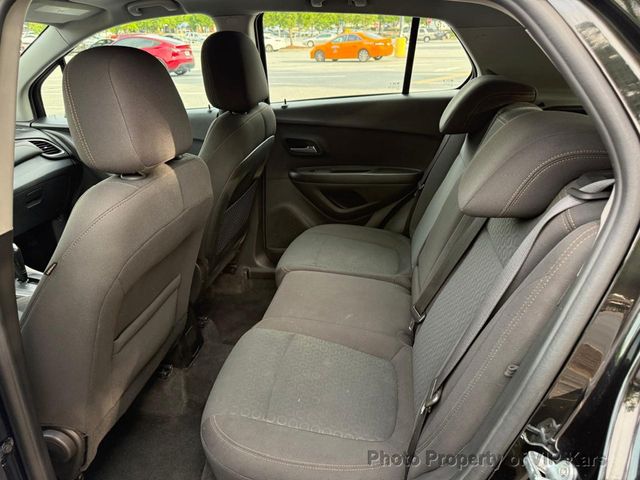 2021 Chevrolet Trax AWD 4dr LS - 23026168 - 14