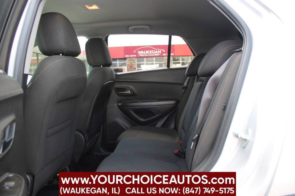 2021 Chevrolet Trax AWD 4dr LS - 22876313 - 13