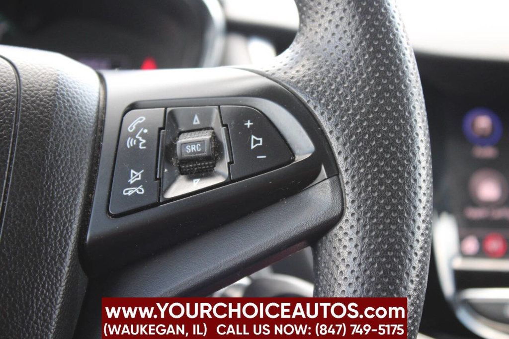 2021 Chevrolet Trax AWD 4dr LS - 22876313 - 24