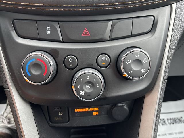 2021 Chevrolet Trax AWD 4dr LT - 22815509 - 23