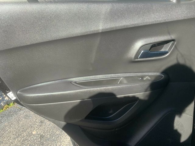 2021 Chevrolet Trax FWD 4dr LS - 22969062 - 11