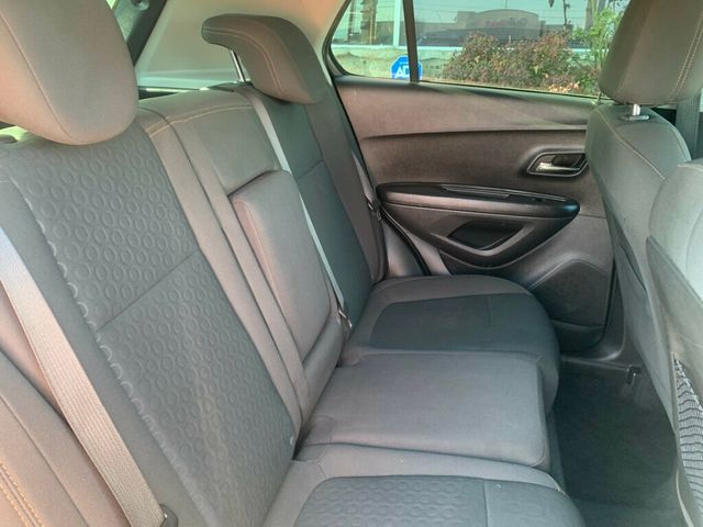 2021 Chevrolet Trax FWD 4dr LS - 22969062 - 22