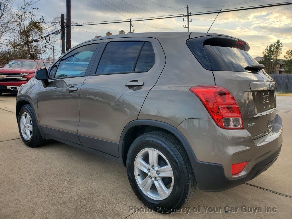 2021 Chevrolet Trax FWD 4dr LS - 22984706 - 11