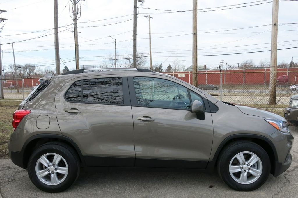 2021 Chevrolet Trax FWD 4dr LT - 22335464 - 4