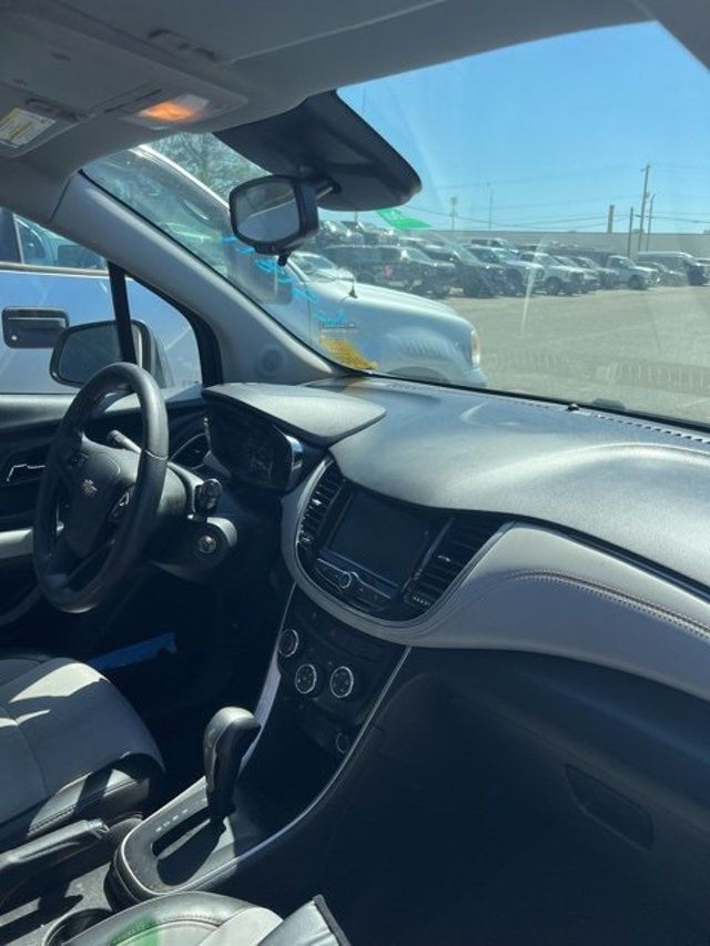 2021 Chevrolet Trax FWD 4dr LT - 22803451 - 8