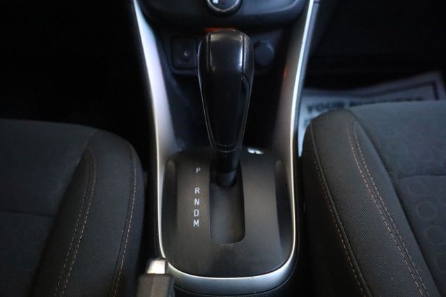 2021 Chevrolet Trax LS - 23093850 - 42