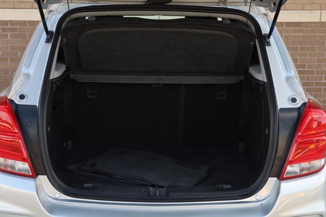 2021 Chevrolet Trax LT - 23046425 - 9
