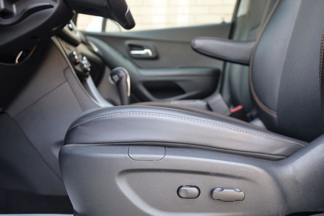 2021 Chevrolet Trax LT - 23046425 - 13