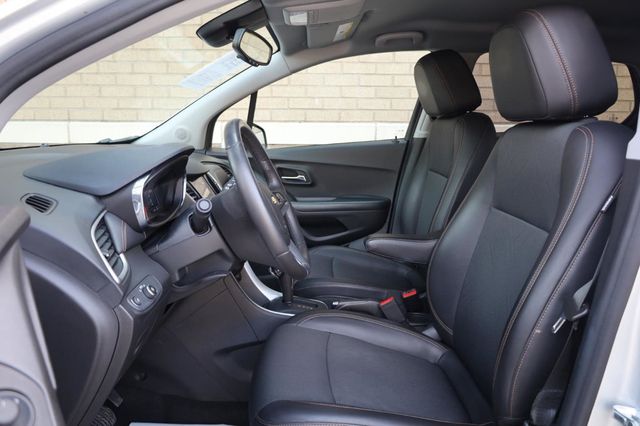 2021 Chevrolet Trax LT - 23046425 - 14
