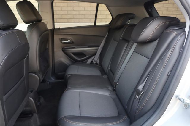 2021 Chevrolet Trax LT - 23046425 - 18