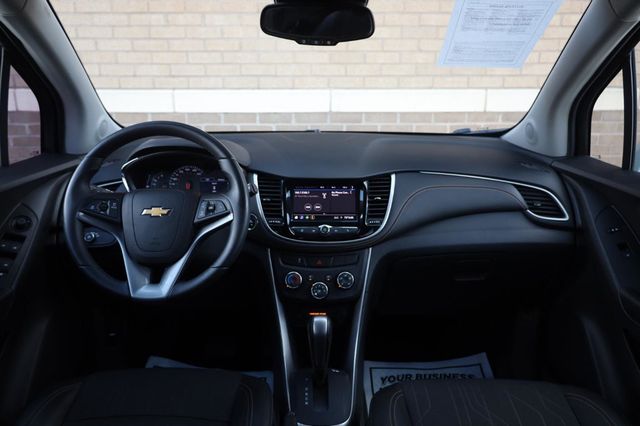 2021 Chevrolet Trax LT - 23046425 - 28