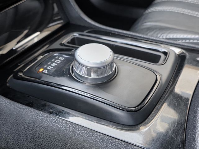 2021 Chrysler 300 300S RWD - 22949053 - 19