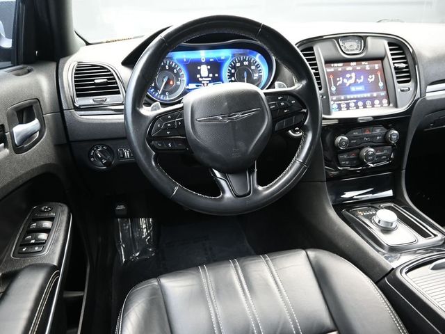 2021 Chrysler 300 300S RWD - 23027567 - 17