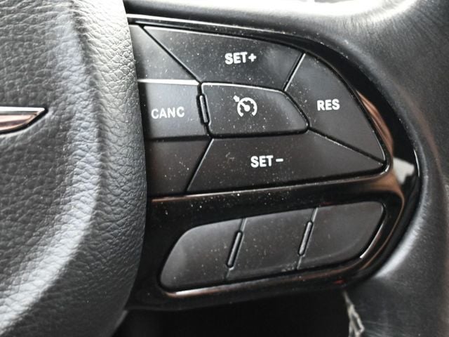 2021 Chrysler 300 300S RWD - 22990446 - 24